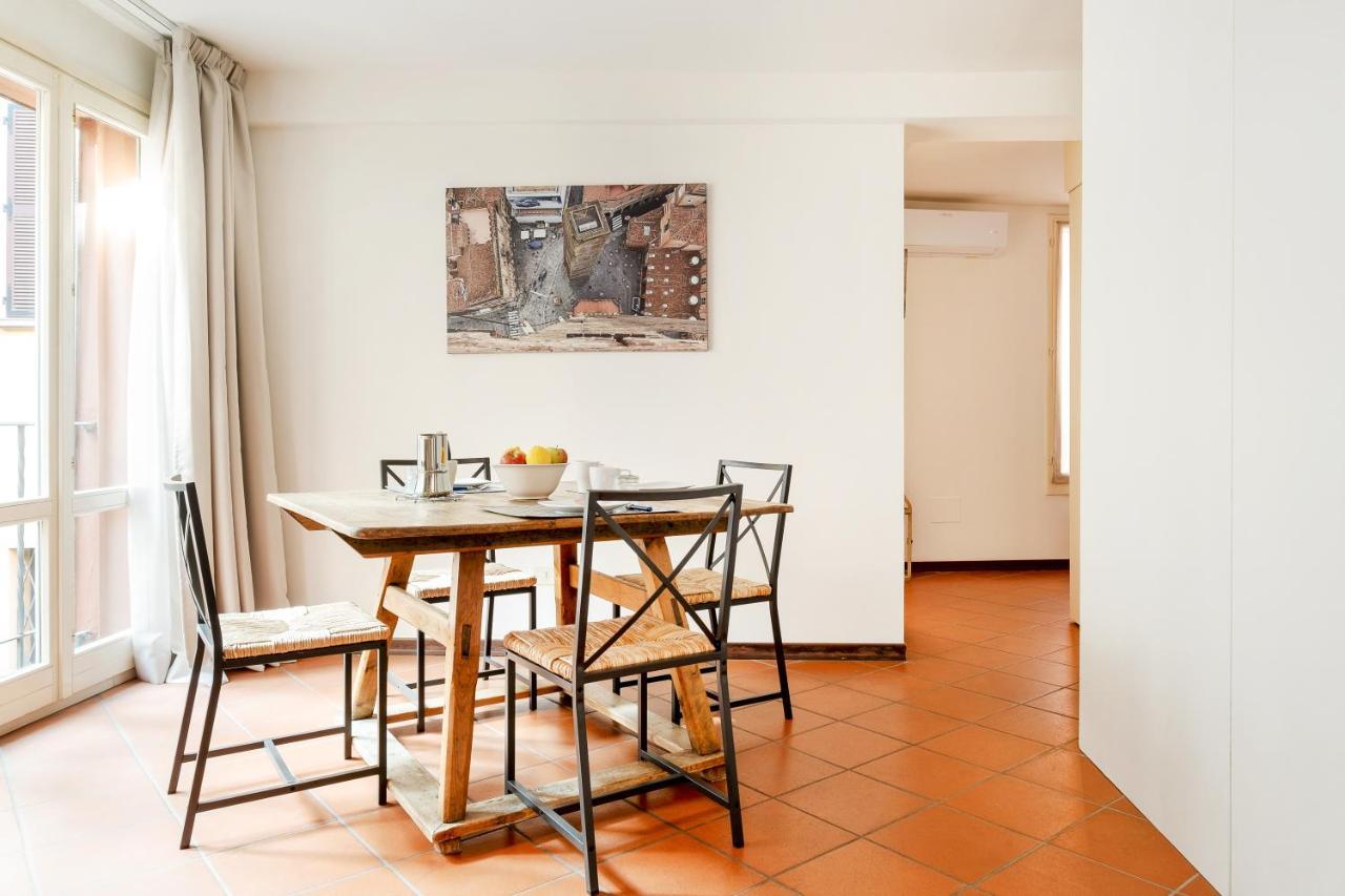 Lo Scrigno Delle 2 Torri! Nel Cuore Del Centro, Vicino A Via Rizzoli Bologna Exterior foto